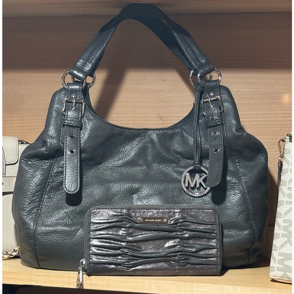 Large dark gray leather hobo - Picture 1 of 12
